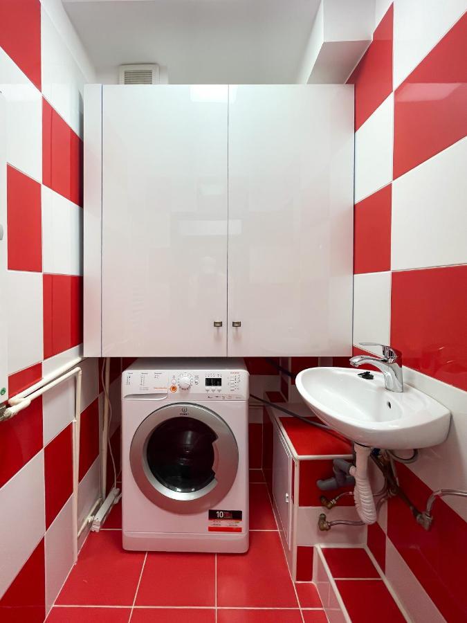 National Arena Mega Mall Elana Apartment Bukarest Eksteriør billede